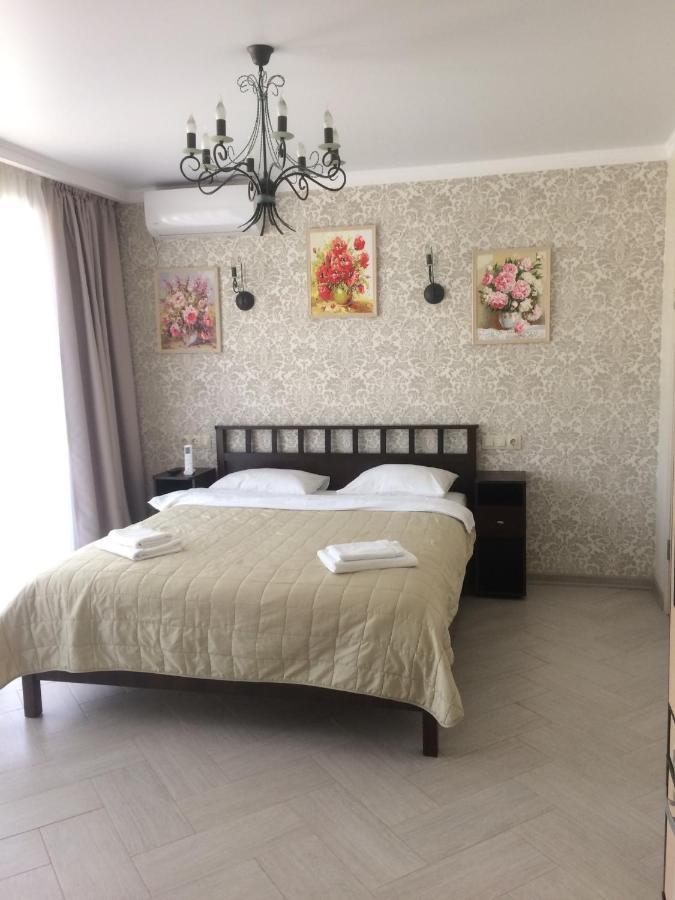 Guest House Гости Pizunda Exteriör bild