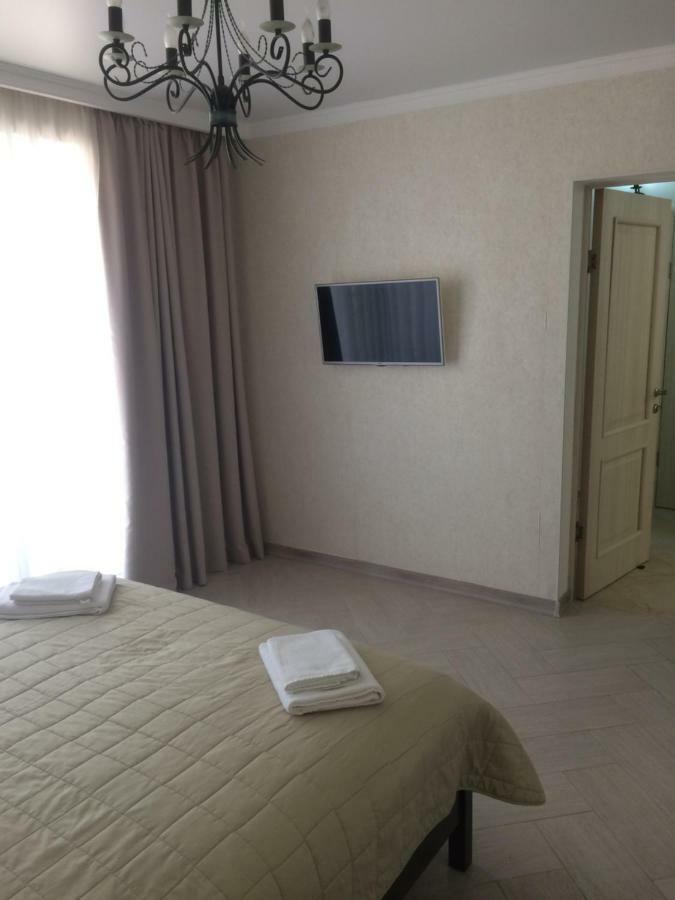 Guest House Гости Pizunda Exteriör bild